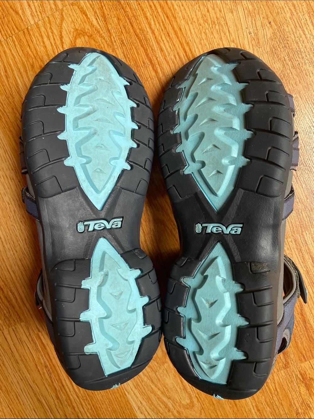 Teva Tirra Sandals - Picture 9 of 9